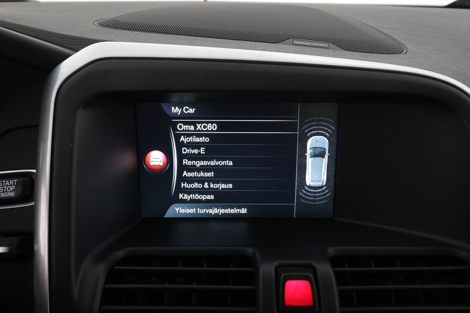 Volvo XC60 2017 D4 Classic Summum aut * ACC / Webasto / Sähköistuin muistilla / Kattoluukku / High performance / P.tutkat / Xenon * - Suomi-auto / 1.OM / Merkkihuollettu / Kahdet renkaat 