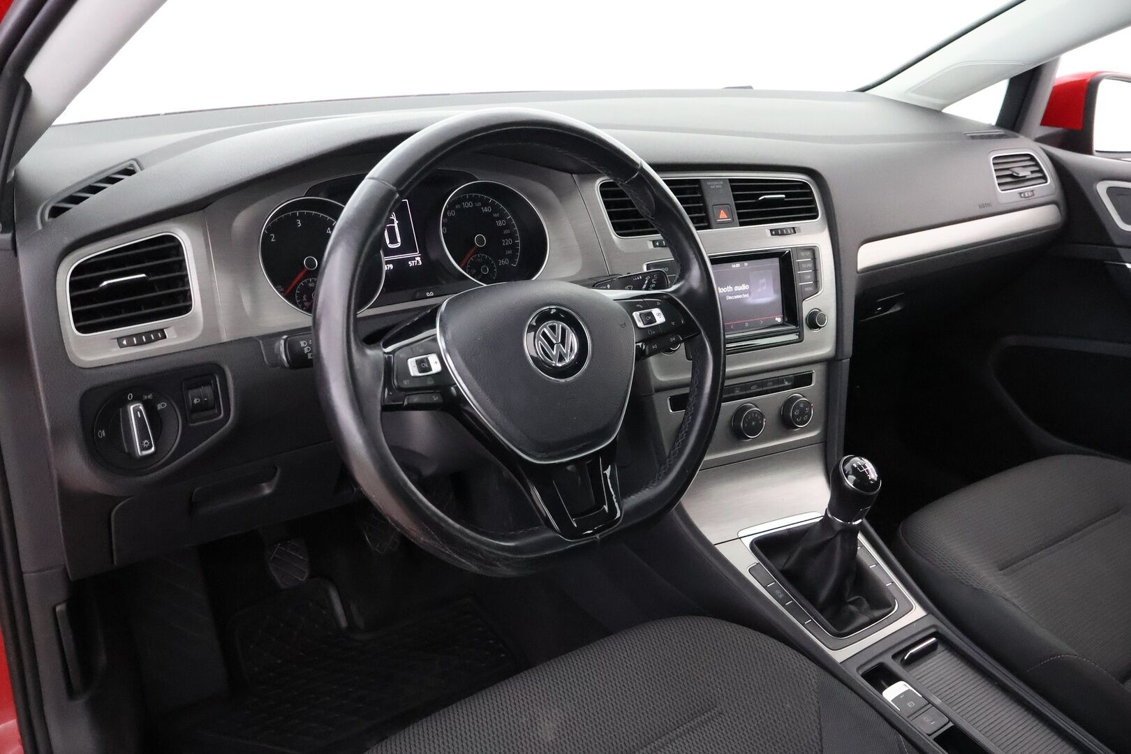 Volkswagen Golf 2015 Variant Comfortline 1,6TDI 81kW - MYYDÄÄN HUUTOKAUPAT.COM