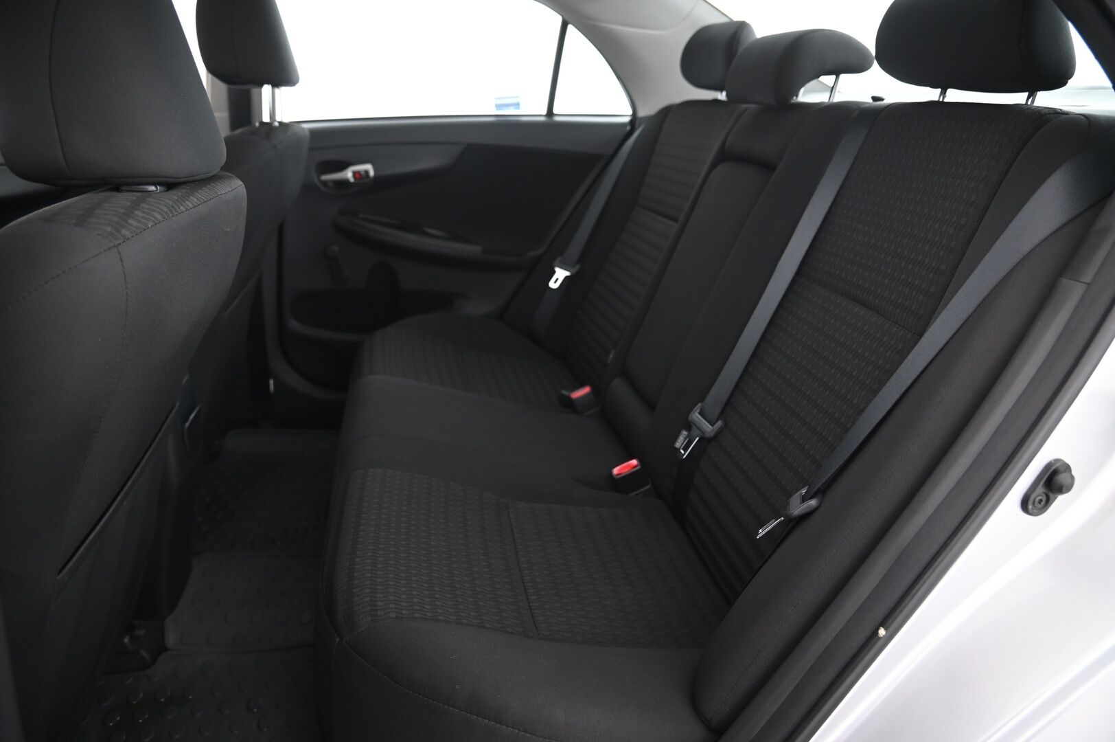 Toyota Corolla 2009 1,33 Dual VVT-i Linea Terra 4ov - Suomi-auto | Lohko | Vähän ajettu! | Juuri huollettu! | 2x renkaat&vanteet