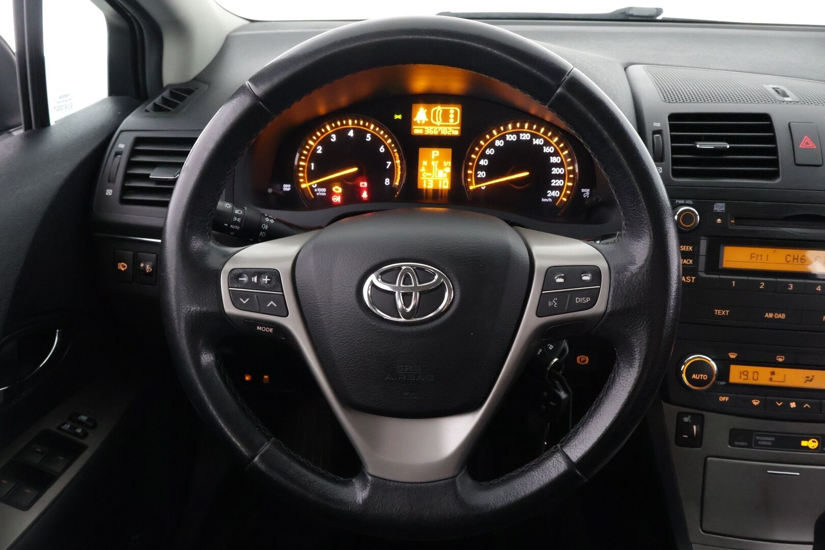 Toyota Avensis 2009 1,8 Valvematic Linea Sol Wagon Multidrive S - Huutokaupat.com / Vuosi Leimaa! / Vetokoukku / Katso huollot!!