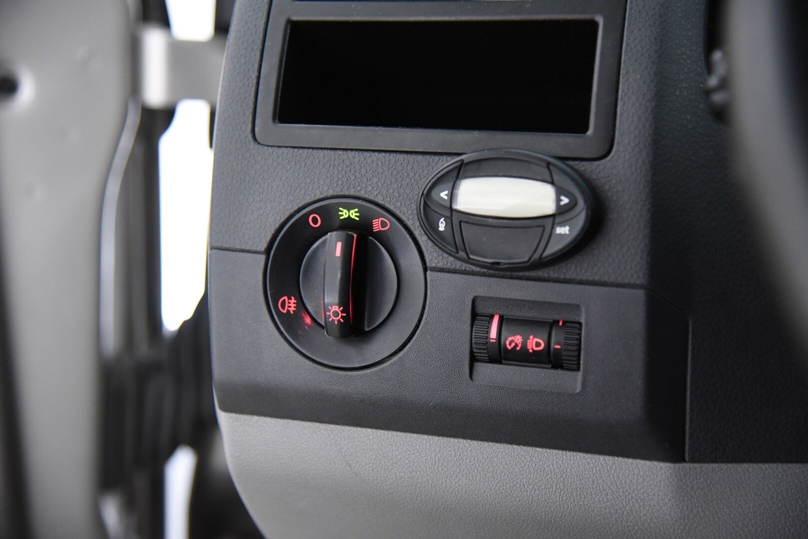 Volkswagen Transporter 2010 umpipakettiauto pitkä 2,0 TDI 103 kW DSG / Myydään huutokaupat.com:ssa! - Myydään vain Huutokaupat.com:ssa!