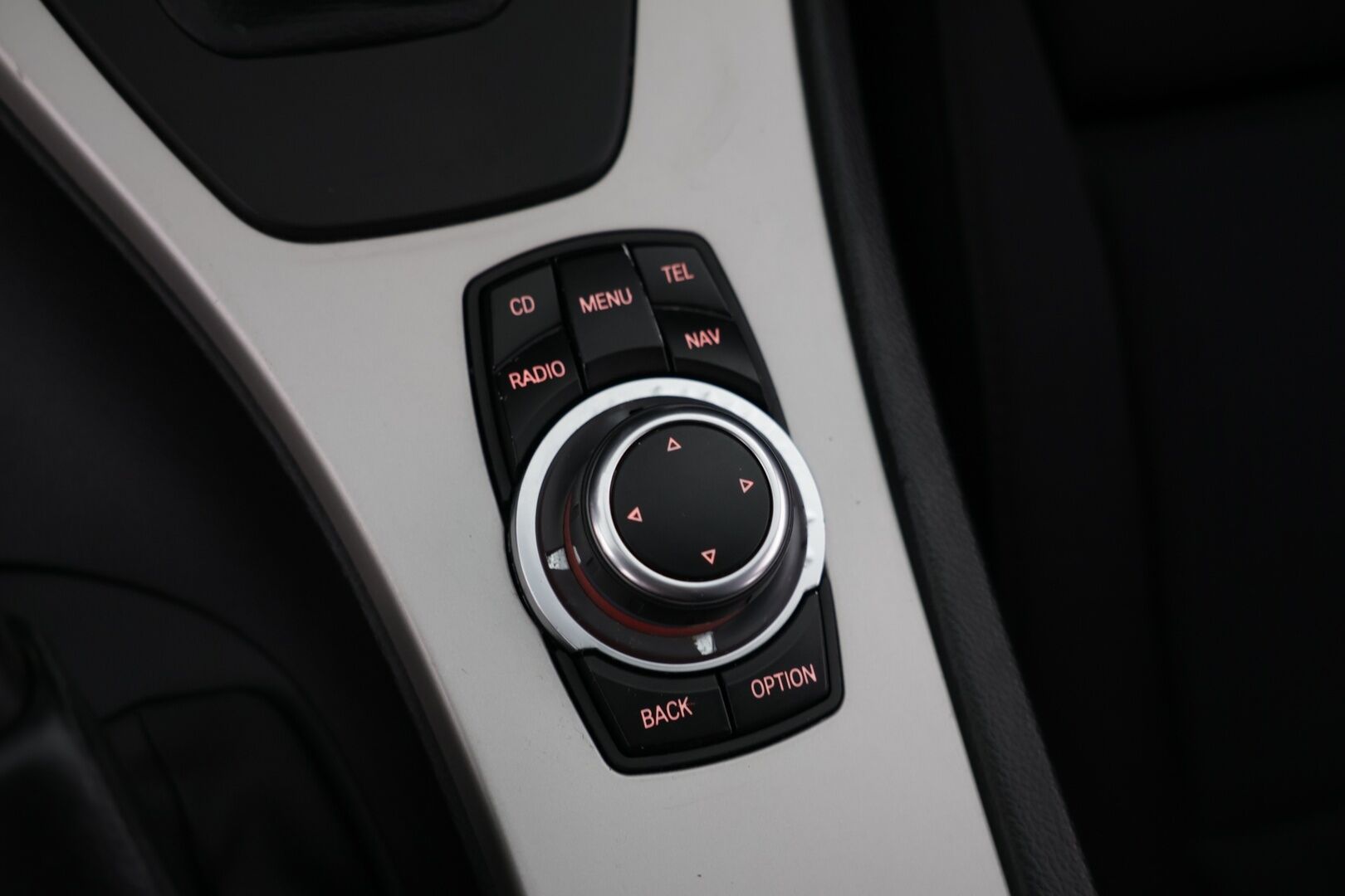 BMW 320 2011 A E91 Touring Limited Business Edition / LCI / KOUKKU! / LOHKO+SISÄ! /*- YritysOutlet - Myydään vain yrityksille -* - Siisti! / Nelikko! / Koukku! / Vakkari! / Lohko+ sisä! /