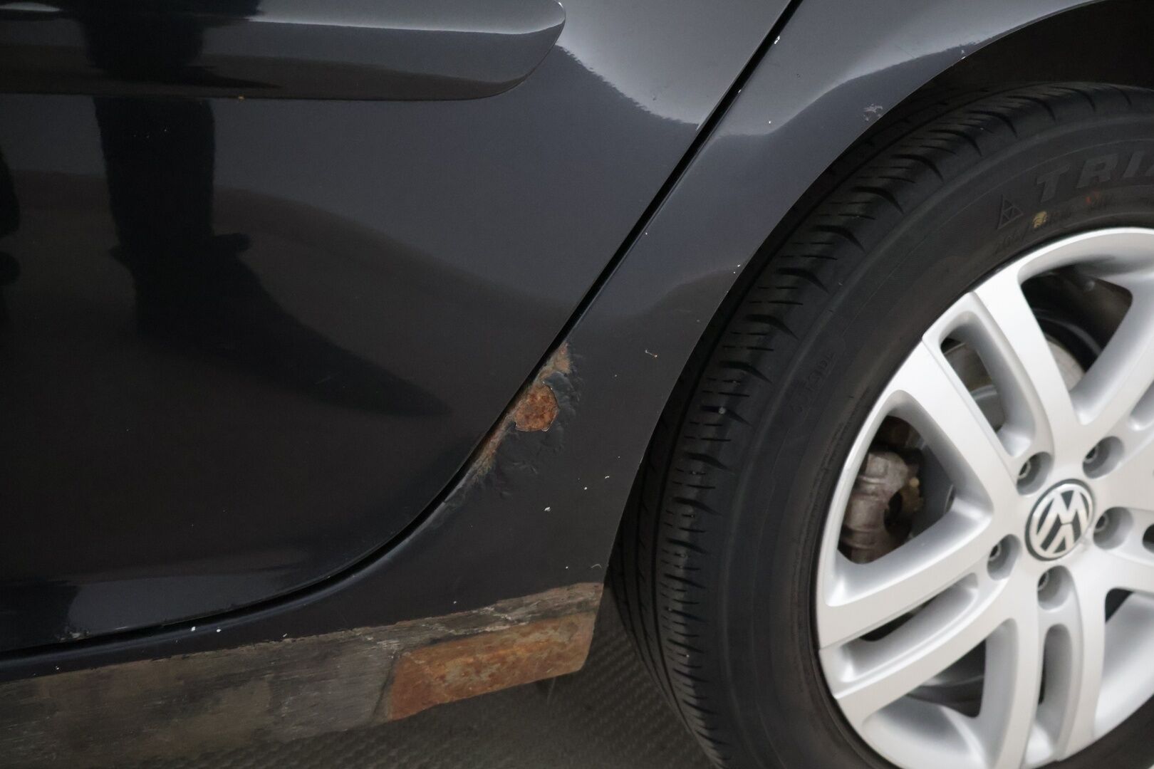 Volkswagen Golf 2007 Comfortline 1,6 FSI 85 kW 4d * - YritysOutlet - Myydään vain yrityksille - * Tämä auto myydään YritysOutlet -valikoimasta vain yritykselle *