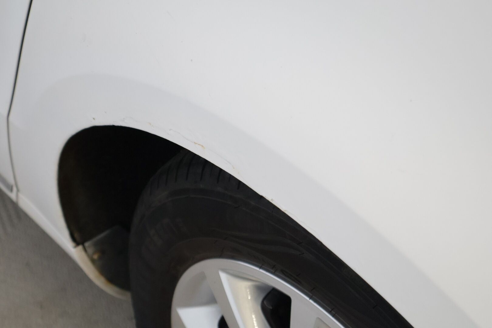 Volkswagen Passat 2012 Variant Comfortline 1,6 TDI 77 kW * YritysOutlet - Myydään vain yrityksille / Webasto / Vakkari / Vetokoukku / Sähkökontti * - * Tämä auto myydään YritysOutlet -valikoimasta vain yritykselle / Kahdet renkaat omilla alumiinivanteilla! *