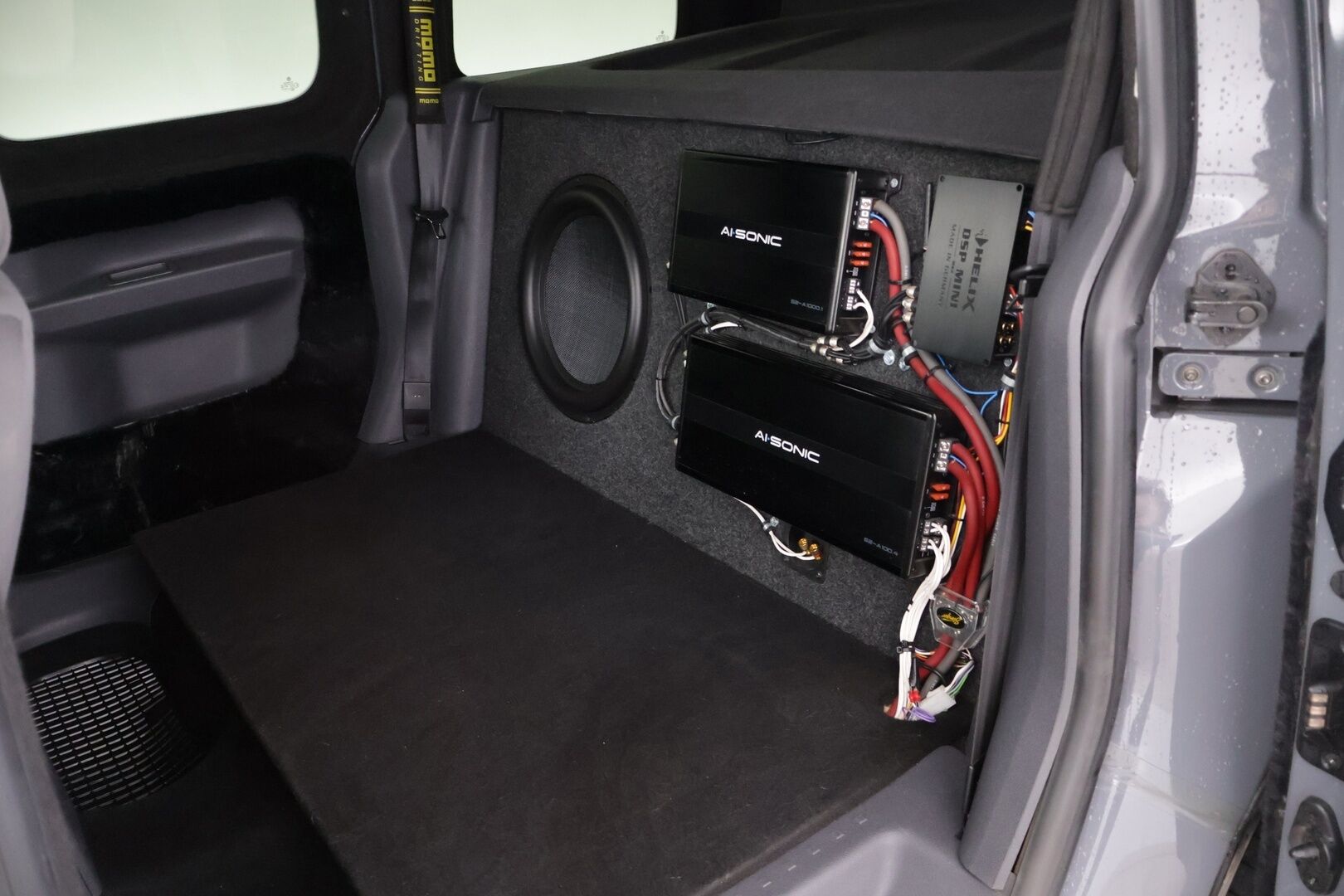 Volkswagen Caddy 2012 Trendline 1,6 TDI 75 kW DSG - | Juuri katsastettu | Vakkari | Hifit | Koukku | Sporttipenkit | MOMO vanteet | LED-Lisävalo