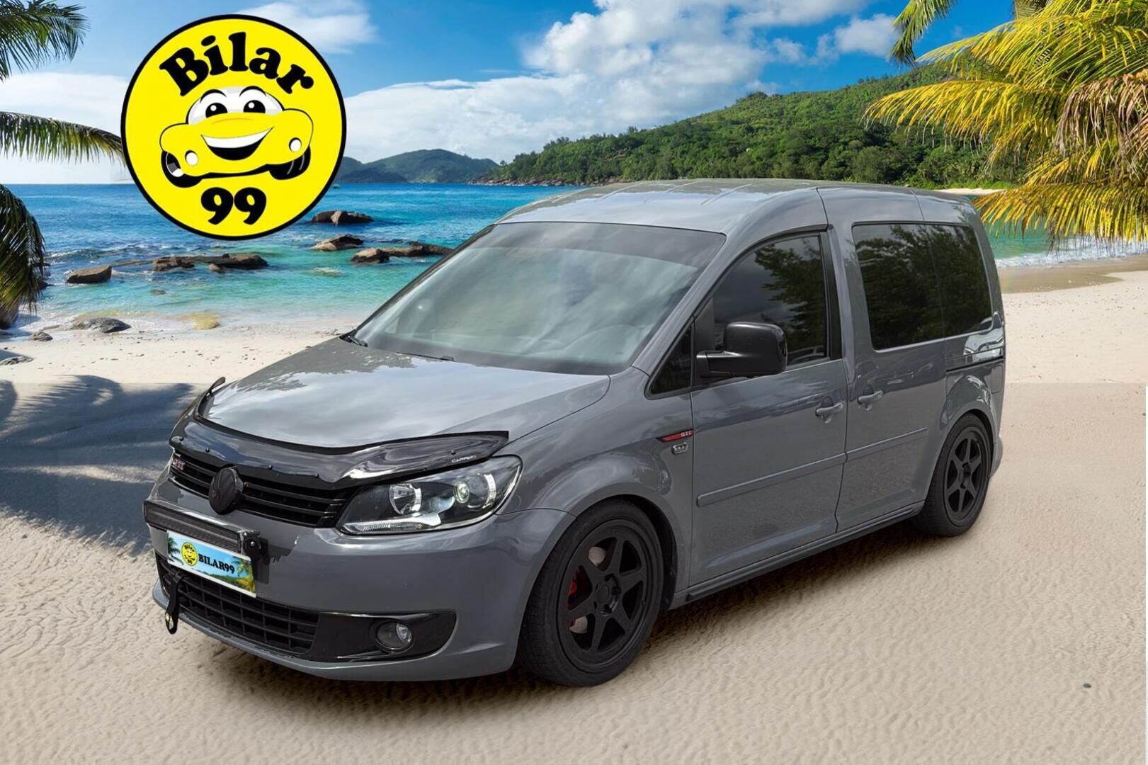 Volkswagen Caddy 2012 Trendline 1,6 TDI 75 kW DSG - Vakkari | Hifit | Koukku | Sporttipenkit | MOMO vanteet | LED-Lisävalo