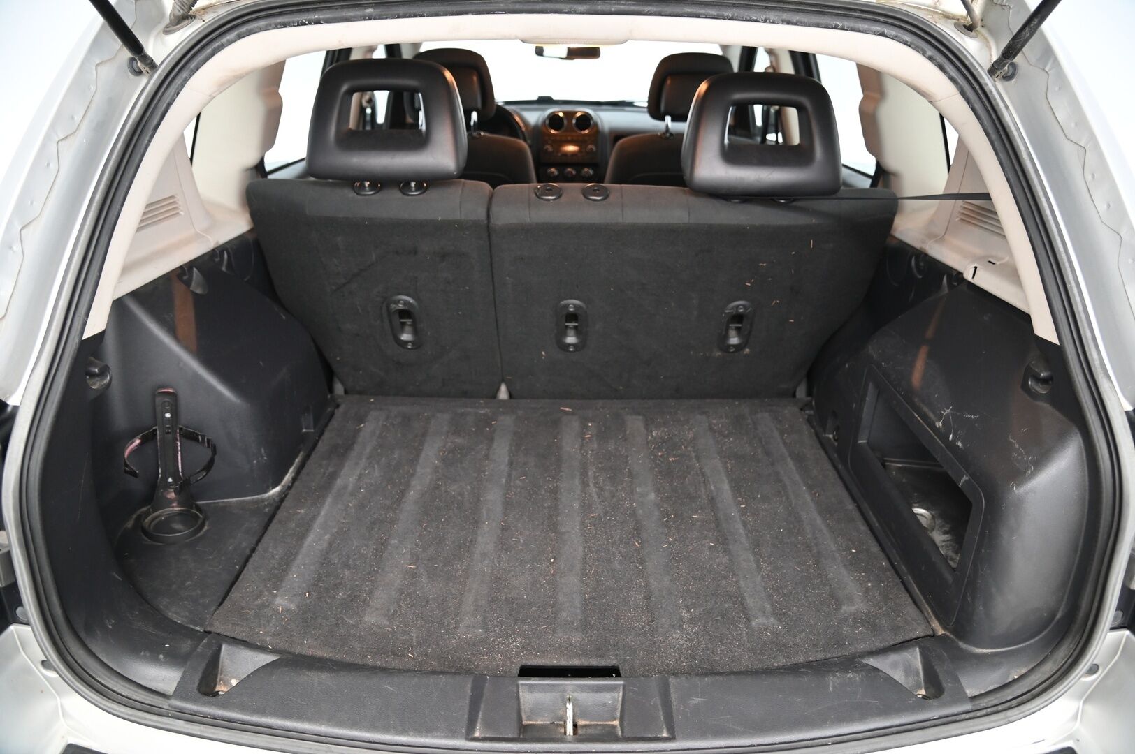Jeep Compass 2012 4x2 2,0 M5 Sport *YritysOutlet - Myydään vain yrityksille* - *YritysOutlet - Myydään vain yrityksille* 