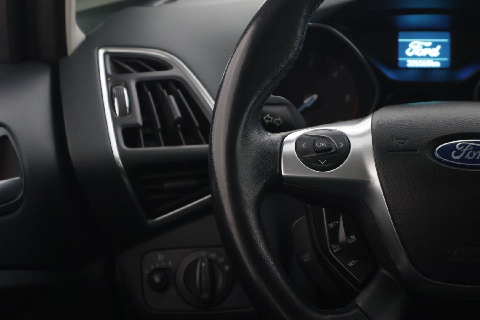 Ford Grand C-Max 2011 2,0 TDCi 140 hv PowerShift autom. Titanium A6 5-ovinen *YritysOulet - Myydään vain Yrityksille* - | Suomi-Auto | Autom.ilmastointi | Lohkolämmitin | Avaimeton käynnistys |