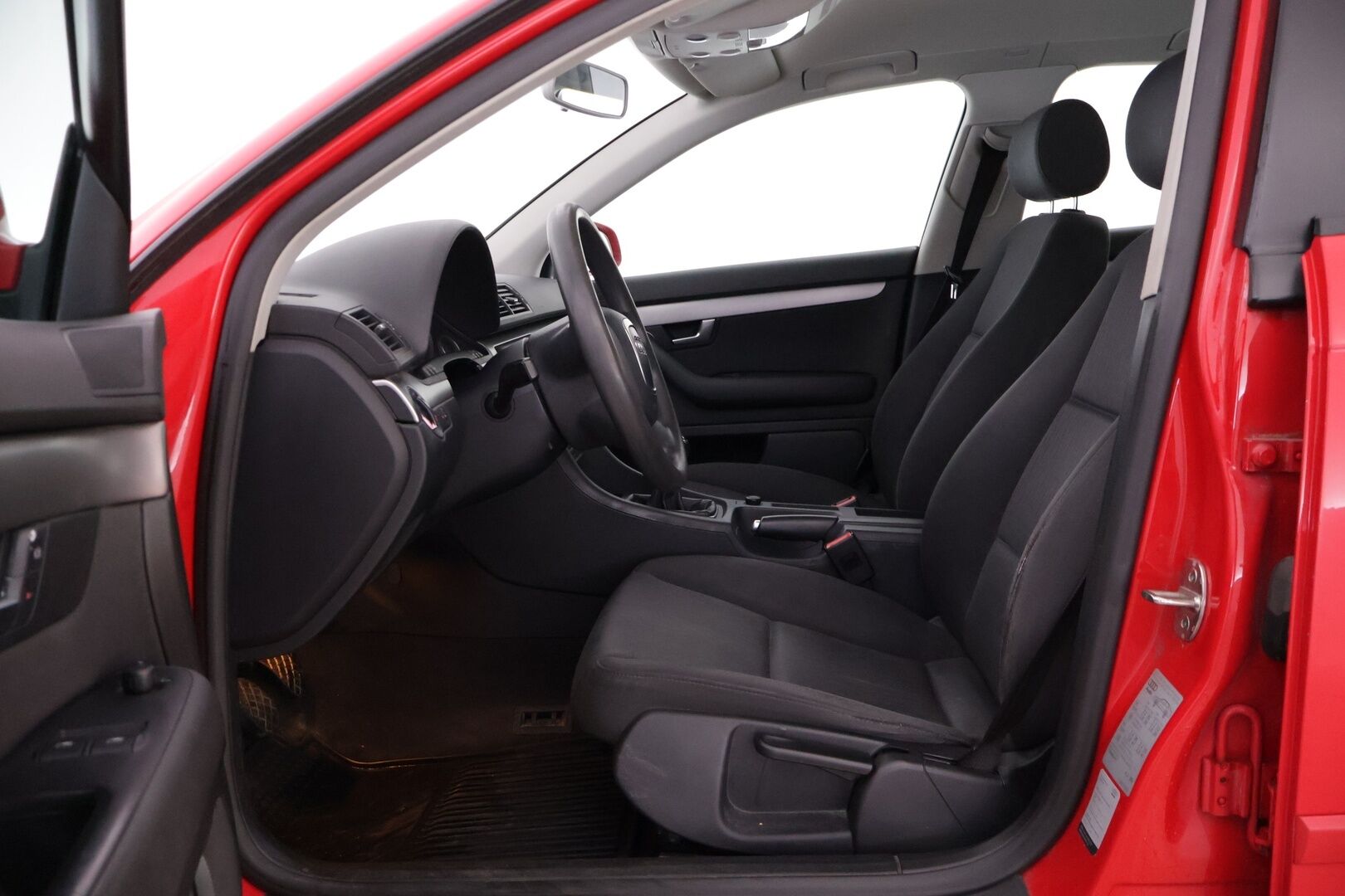 Audi A4 2006 A4 Sedan (AA) 4ov 1781cm3 - YritysOutlet - Myydään vain yrityksille