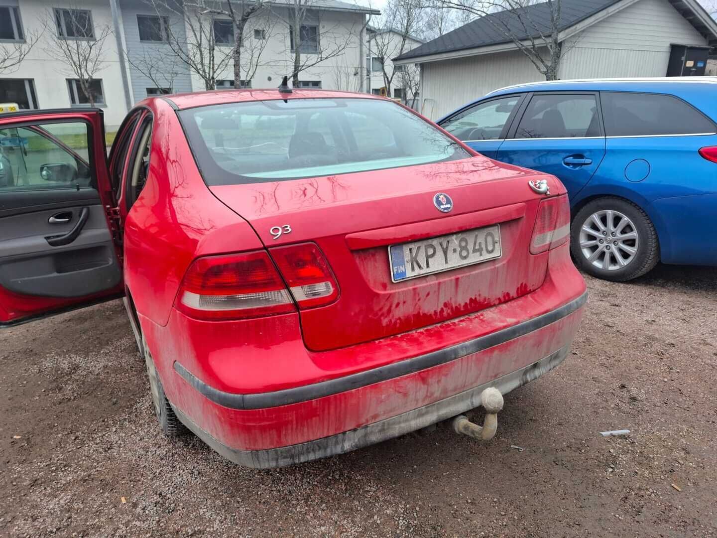 Saab 9-3 2003 * MYYDÄÄN HUUTOKAUPAT.COM *