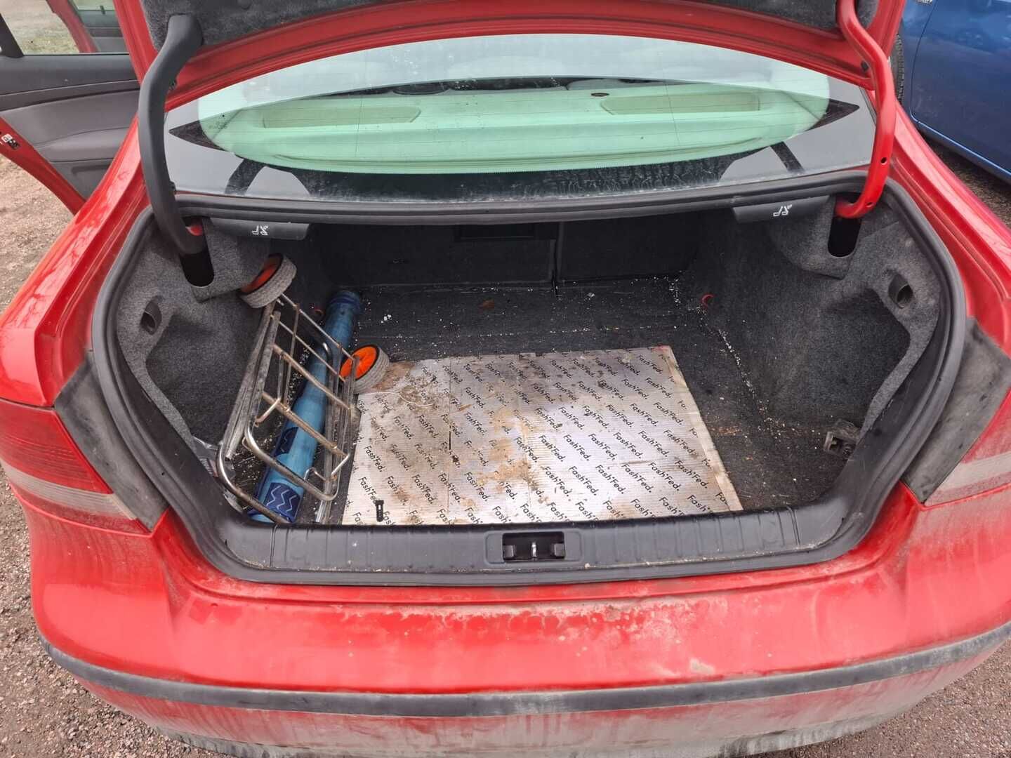 Saab 9-3 2003 * MYYDÄÄN HUUTOKAUPAT.COM *