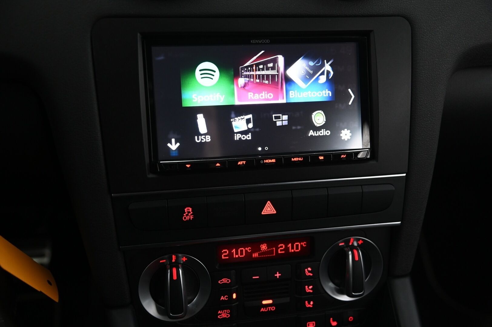 Audi S3 2012 Sportback 2,0 TFSI 195 kW quattro S tronic *Webasto kellolla / Suomi-auto / Jakopää juuri tehty*