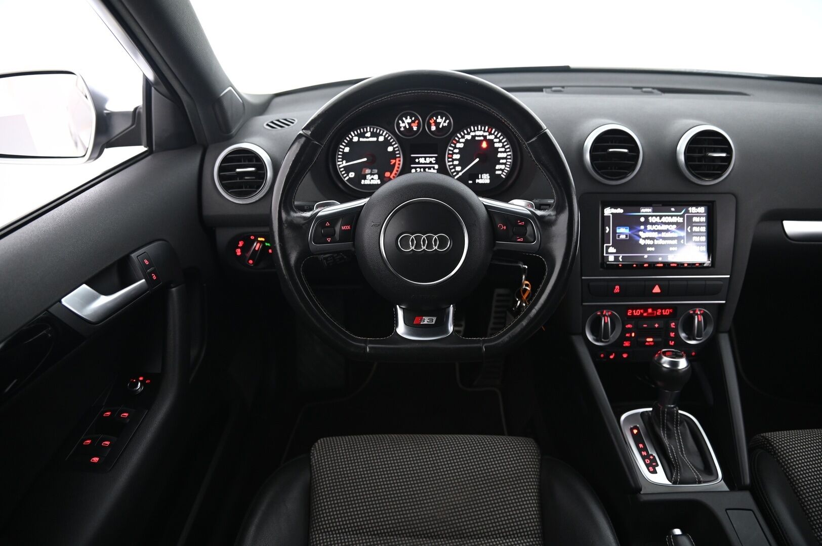 Audi S3 2012 Sportback 2,0 TFSI 195 kW quattro S tronic *Webasto kellolla / Suomi-auto / Jakopää juuri tehty*