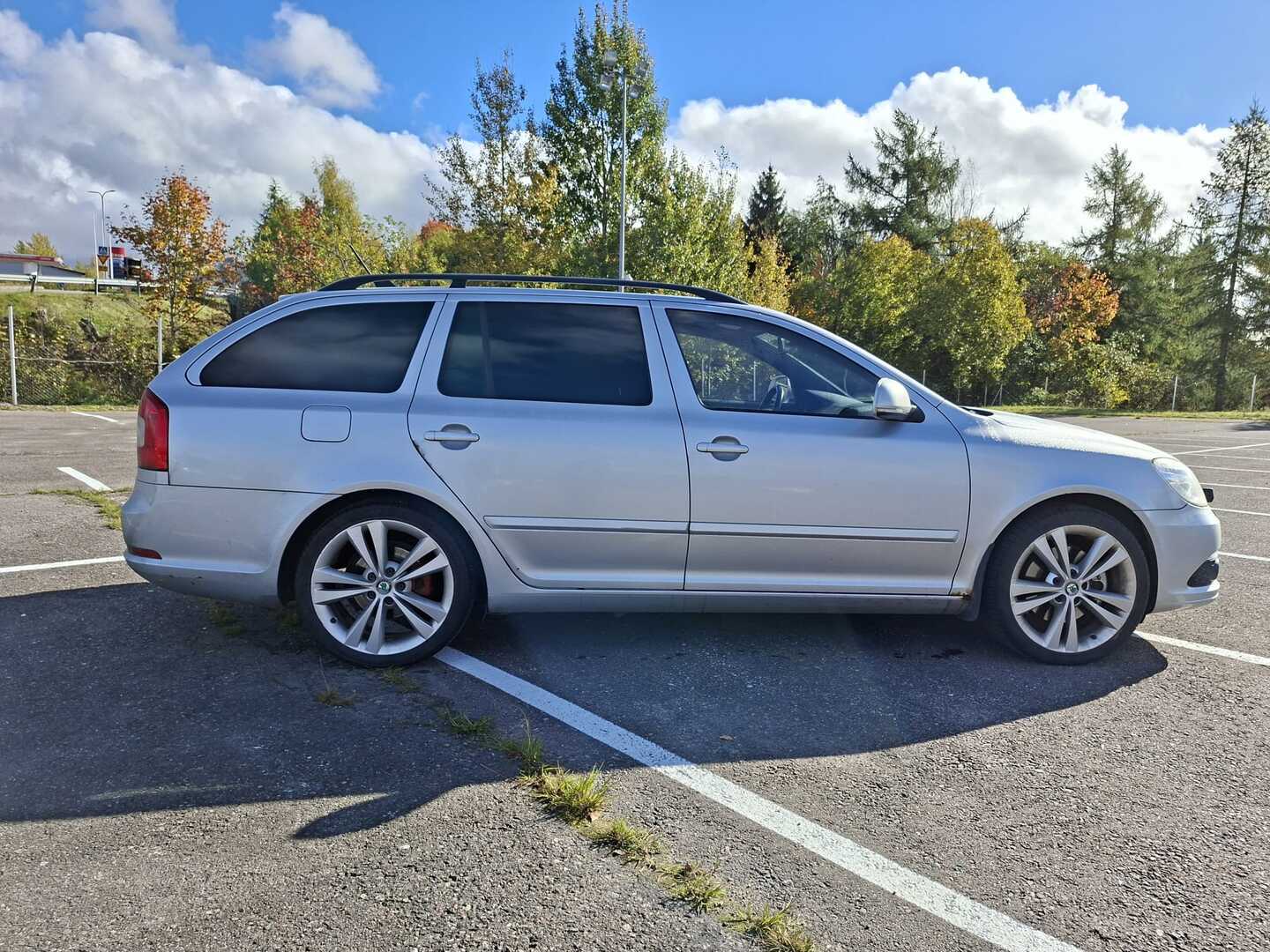 Skoda Octavia 2012, kuva 6/35