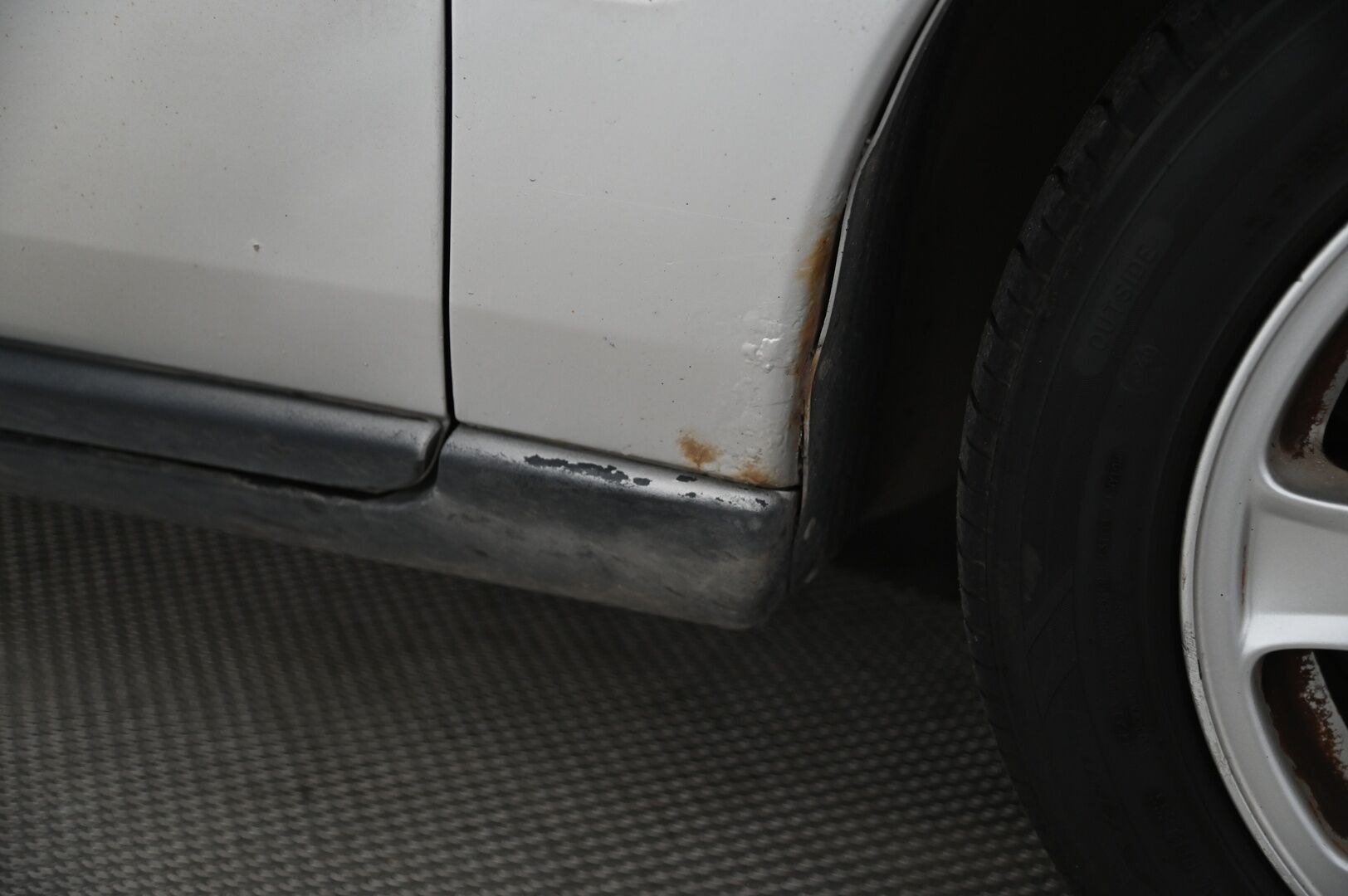 Volvo V70 2001 2,4T *Myydään Huutokaupat.com* - Myydään Huutokaupat.com