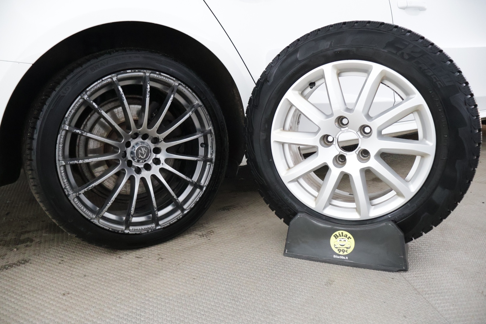 Audi A4 2012 Avant Business 1,8 TFSI 125 kW * / Yritys-outlet - myydään vain yrityksille! / Suomi-auto / Vakkari / P-tutkat / Lohkolämmitin / Xenon / * - Yritys outlet - Myydään vain yrityksille! Suomi-auto - HULLUT AVAJAISHULINAT KORKOTARJOUS 3,29 %