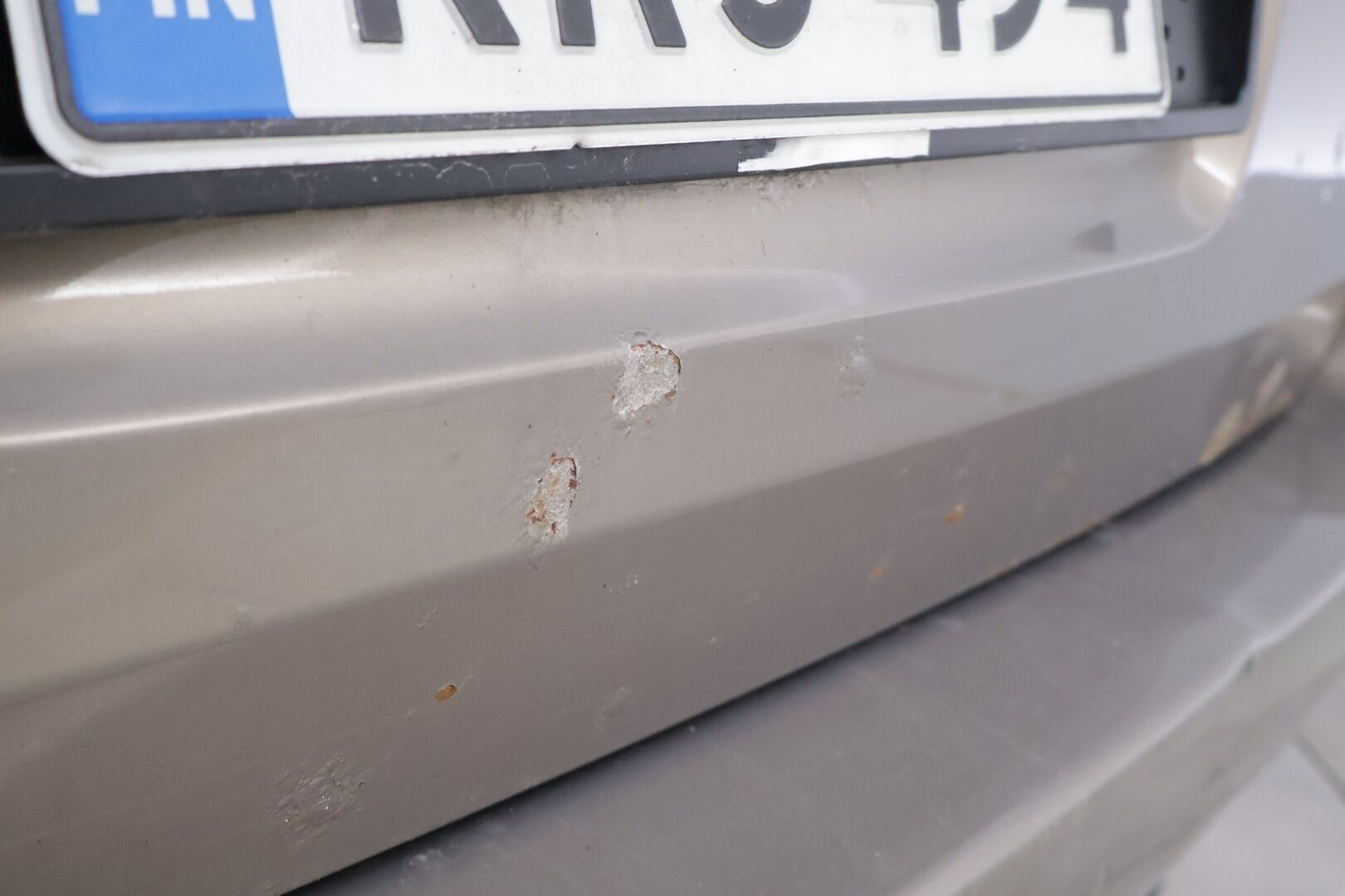 BMW X5 2004 3,0dA - | Myydään huutokaupat.com- sivustolla | Kamera | Nahat | 2x renkaat | Muistipenkki | 