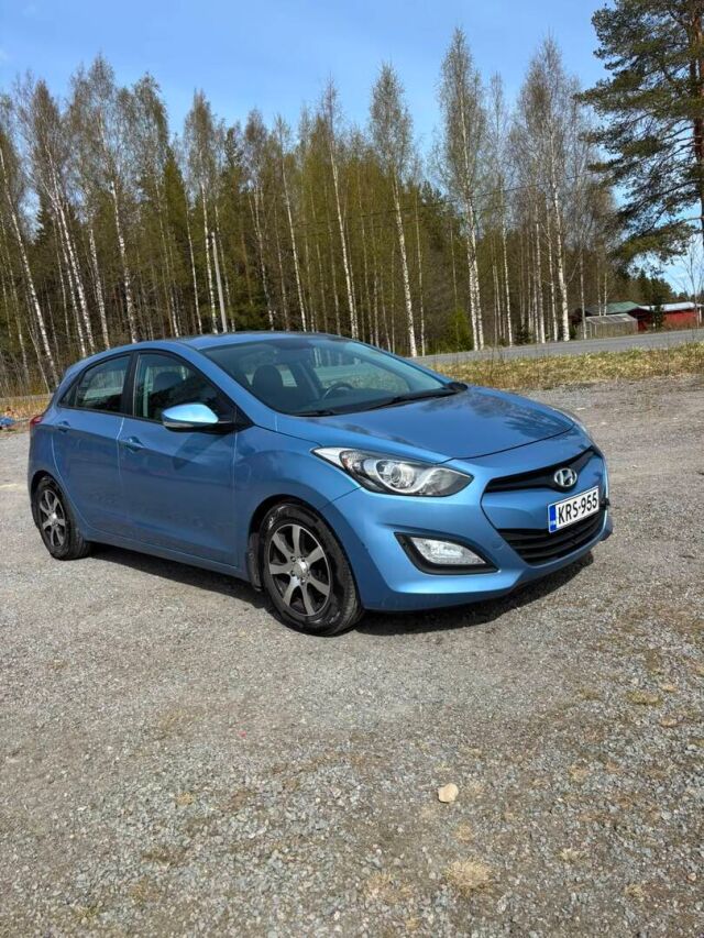 Hyundai i30 5d -kuva
