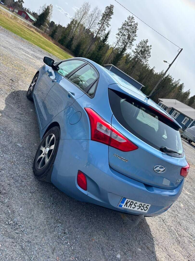 Hyundai i30 5d 2012 1,6 CRDi 94kW 6MT ISG Comfort - Vakkari | Koukku | Tulossa myyntiin!