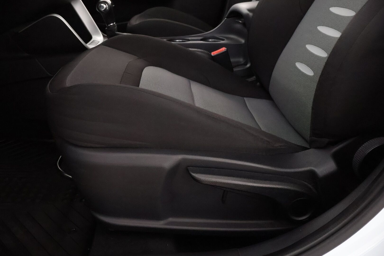 Kia cee'd 2013 1,6 EX SW DCT A/T - Suomiauto / Vakkari / Lohko / Ratinlämmitin / Tutkat / Bluetooth / Huippu siisti!