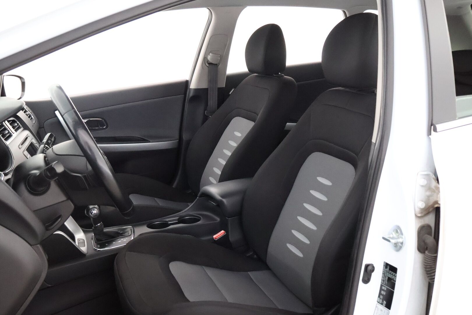 Kia cee'd 2013 1,6 EX SW DCT A/T - Suomiauto / Vakkari / Lohko / Ratinlämmitin / Tutkat / Bluetooth / Huippu siisti!