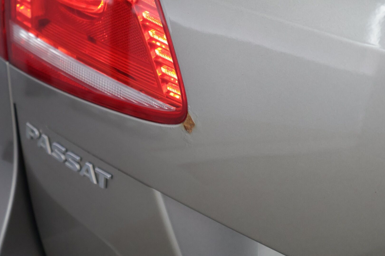 Volkswagen Passat 2013 Variant Comfortline 1,6 TDI 77 kW *Myydään Huutokaupat.com* - Tuore leima / tilava / farmari