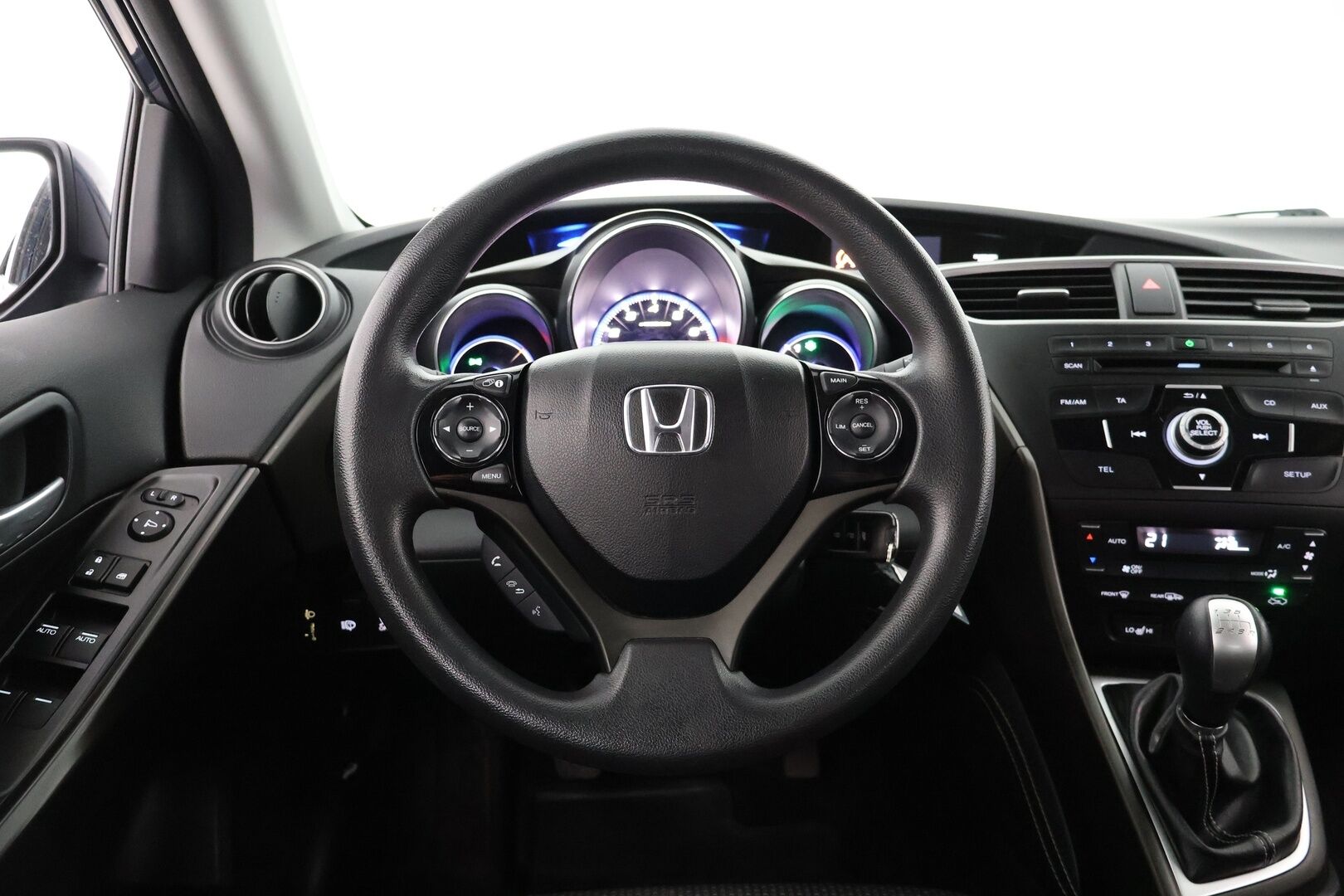 Honda Civic 2017 5D 1,4i Comfort - Suomi-Auto | Vakkari | Lohko+Sisäpistoke | Bluetooth