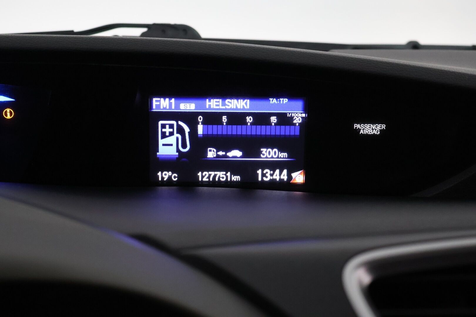 Honda Civic 2017 5D 1,4i Comfort - Suomi-Auto | Vakkari | Lohko+Sisäpistoke | Bluetooth