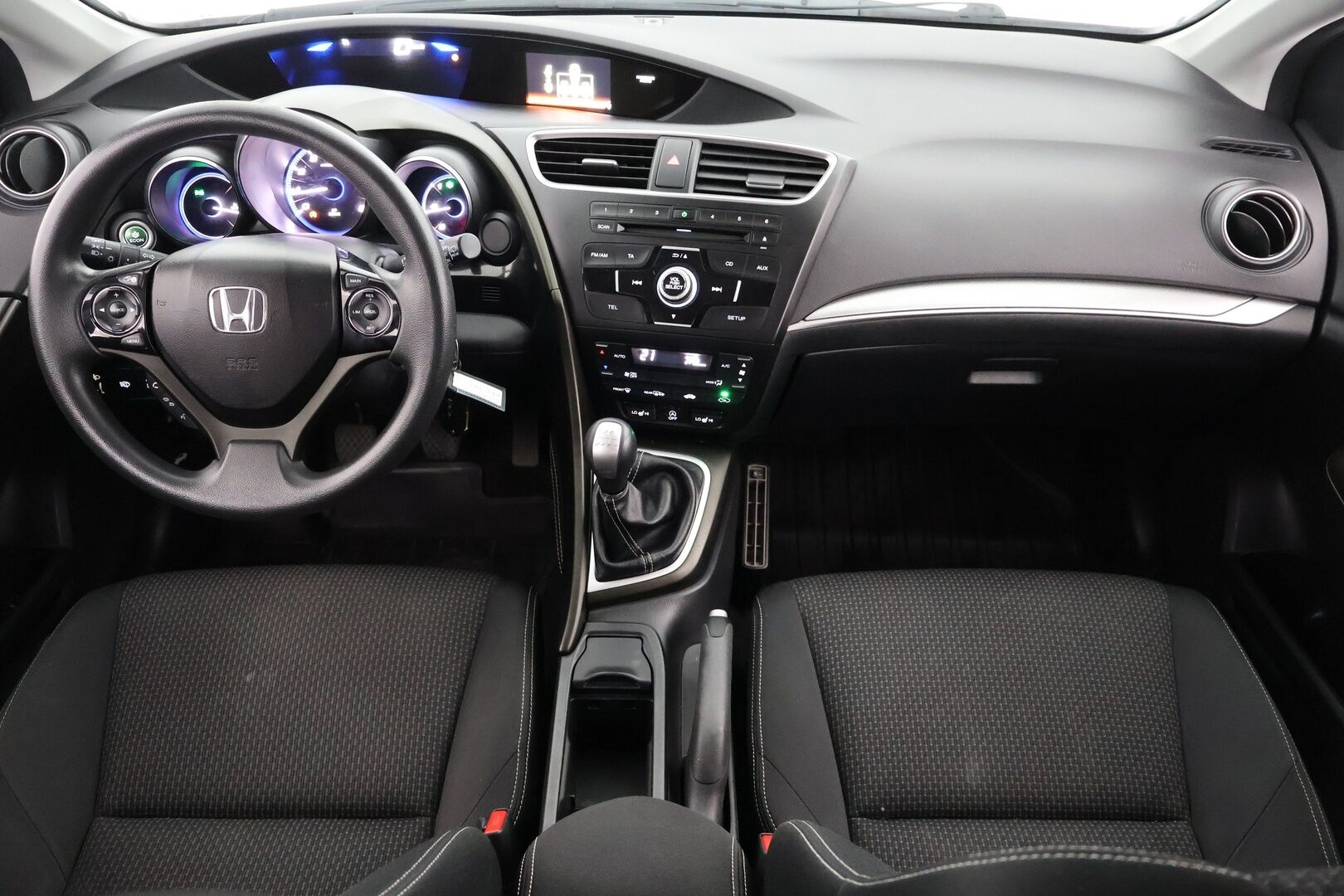 Honda Civic 2017 5D 1,4i Comfort - Suomi-Auto | Vakkari | Lohko+Sisäpistoke | Bluetooth