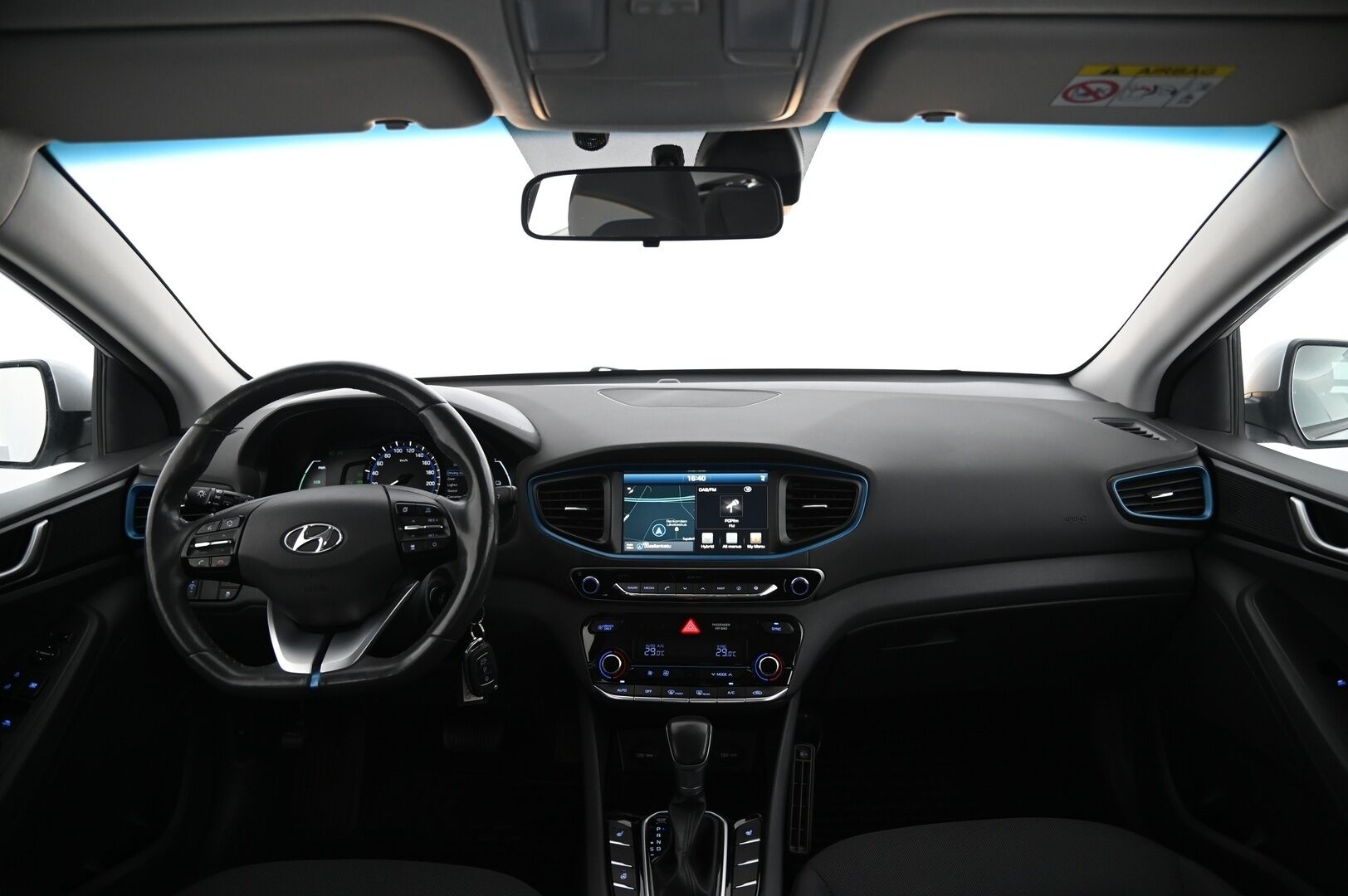 Hyundai IONIQ hybrid 2017 *DCT Comfort / Navi / P-Kamera / Ohjauspyörän lämmitys/ Lohko* - *Suomi-Auto / Infinity / 2x renkaat / Siisti*