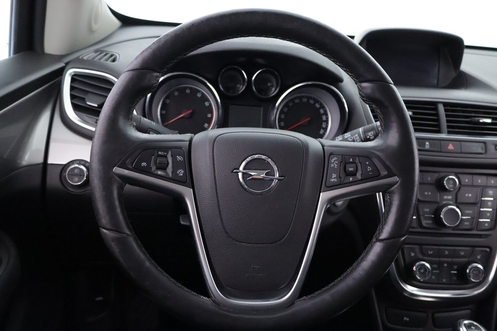 Opel Mokka 2016 5-ov Drive 1,4 Turbo 103kW AT6 - Suomi-auto | Vetokoukku | 2x-renkaat | Ilmastointi | Bluetooth | Lohkolämmitin | Juuri saapunut Tampereelle!
