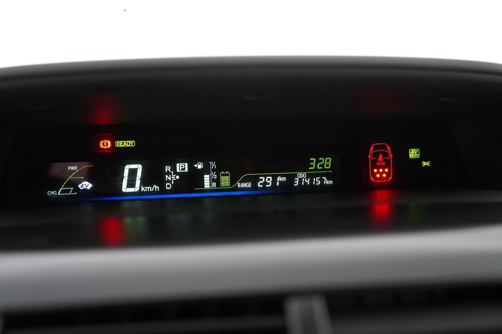 Toyota Prius+ 2013 Premium 7p - HUD / Panorama / Kamera / Vakkari / 2 Renkaat / Nahkasisusta