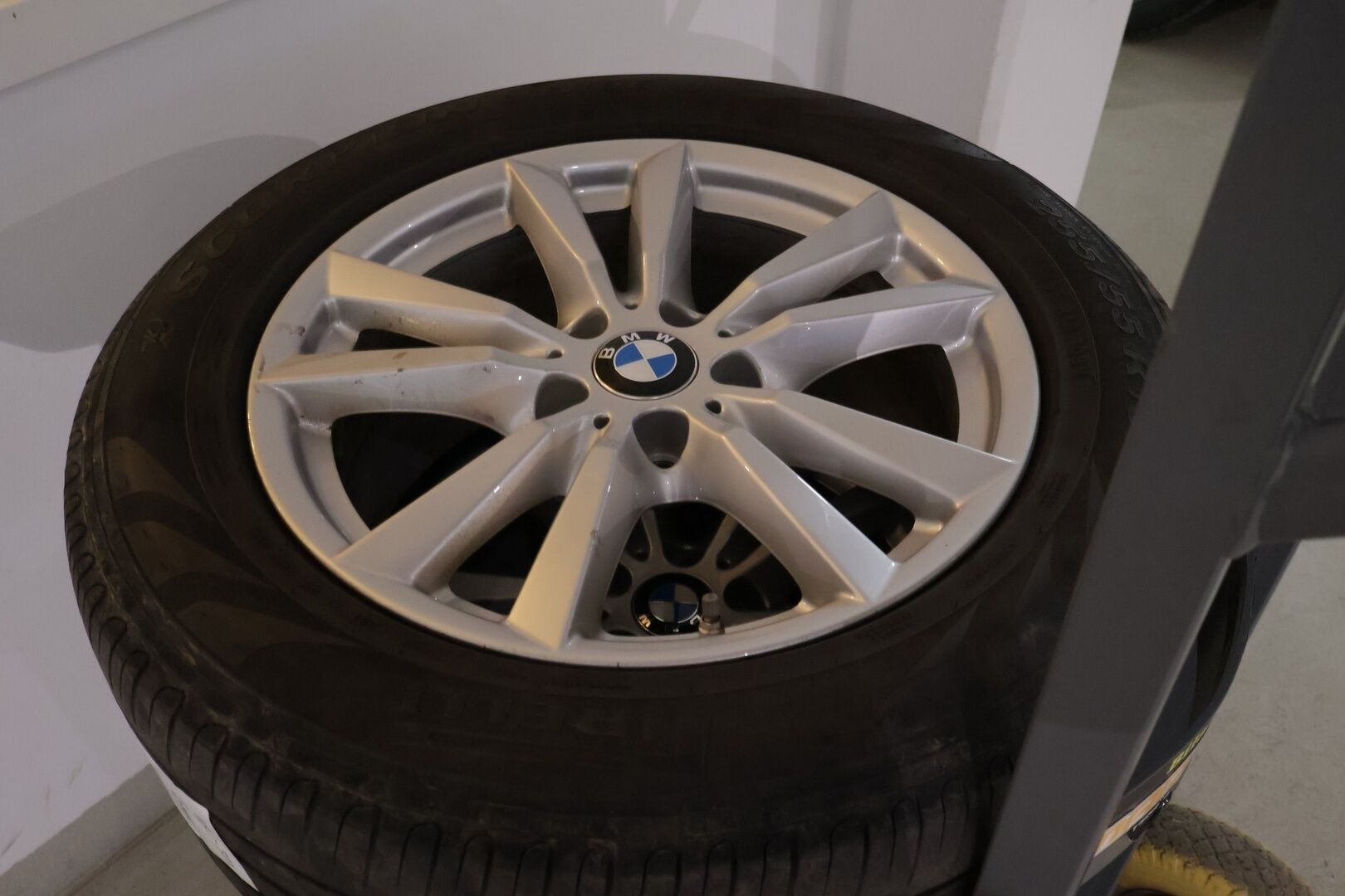 BMW X5 2016 F15 xDrive40e A - YritysOutlet - Myydään vain yrityksille - Soh 85.4% / 360° / ACC / S.Koukku / Blow by heater!