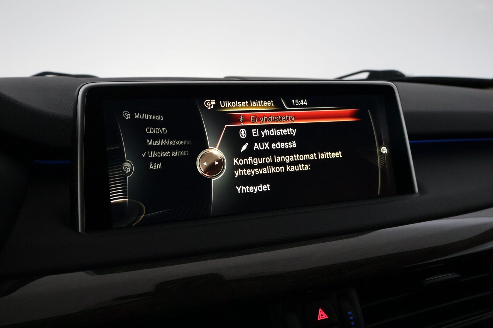 BMW X5 2016 F15 xDrive40e A - YritysOutlet - Myydään vain yrityksille - Soh 85.4% / 360° / ACC / S.Koukku / Blow by heater!