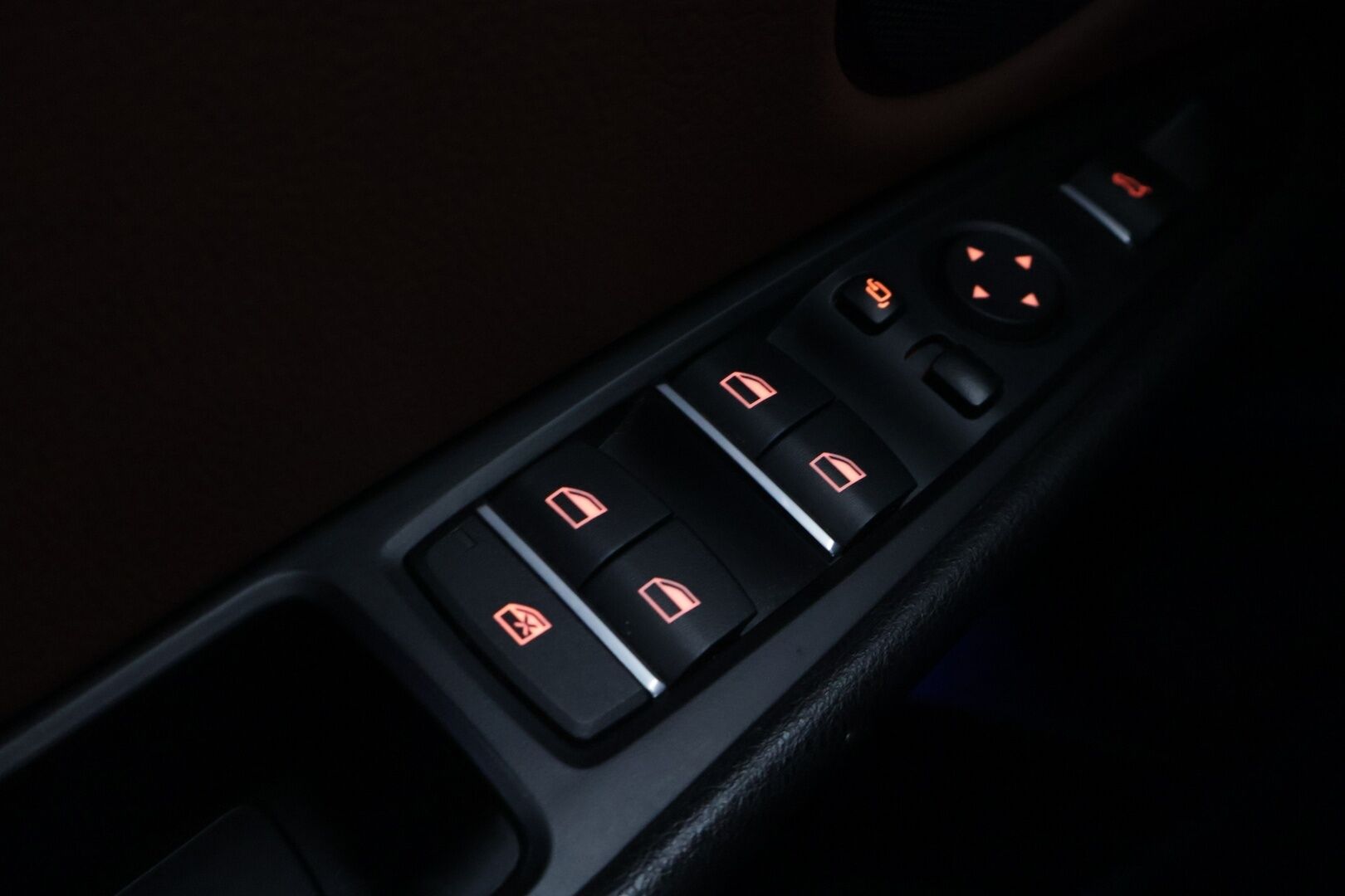 BMW X5 2016 F15 xDrive40e A - YritysOutlet - Myydään vain yrityksille - Soh 85.4% / 360° / ACC / S.Koukku / Blow by heater!