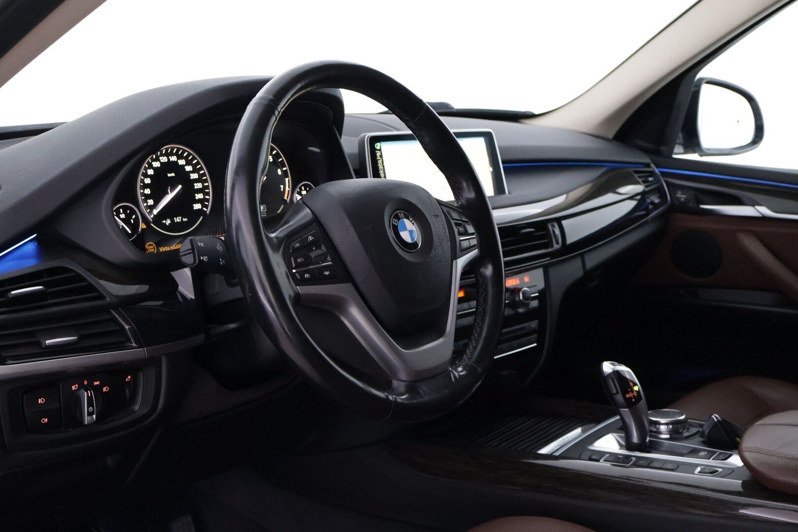 BMW X5 2016 F15 xDrive40e A - YritysOutlet - Myydään vain yrityksille - Soh 85.4% / 360° / ACC / S.Koukku / Blow by heater!