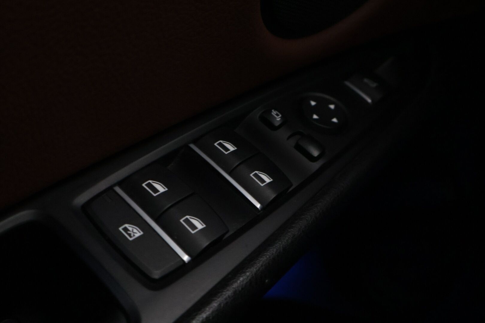 BMW X5 2016 F15 xDrive40e A - YritysOutlet - Myydään vain yrityksille - Soh 85.4% / 360° / ACC / S.Koukku / Blow by heater!