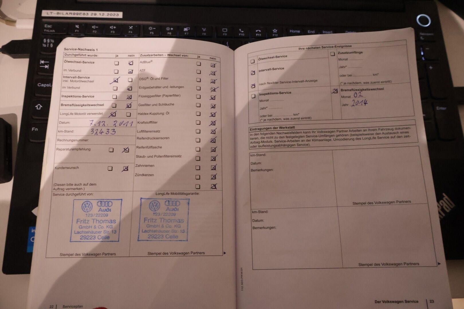 Volkswagen Passat 2011 4Motion  - YritysOutlet - Myydään vain yrityksille