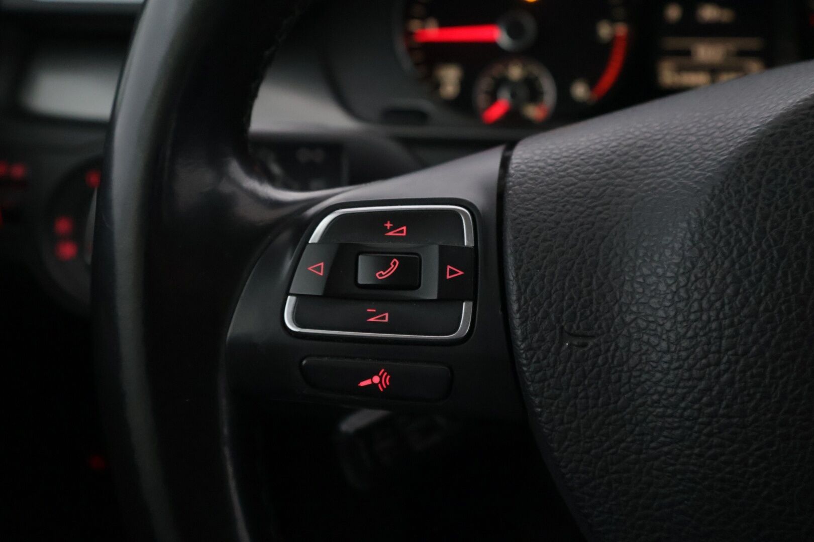 Volkswagen Passat 2011 4Motion  - YritysOutlet - Myydään vain yrityksille