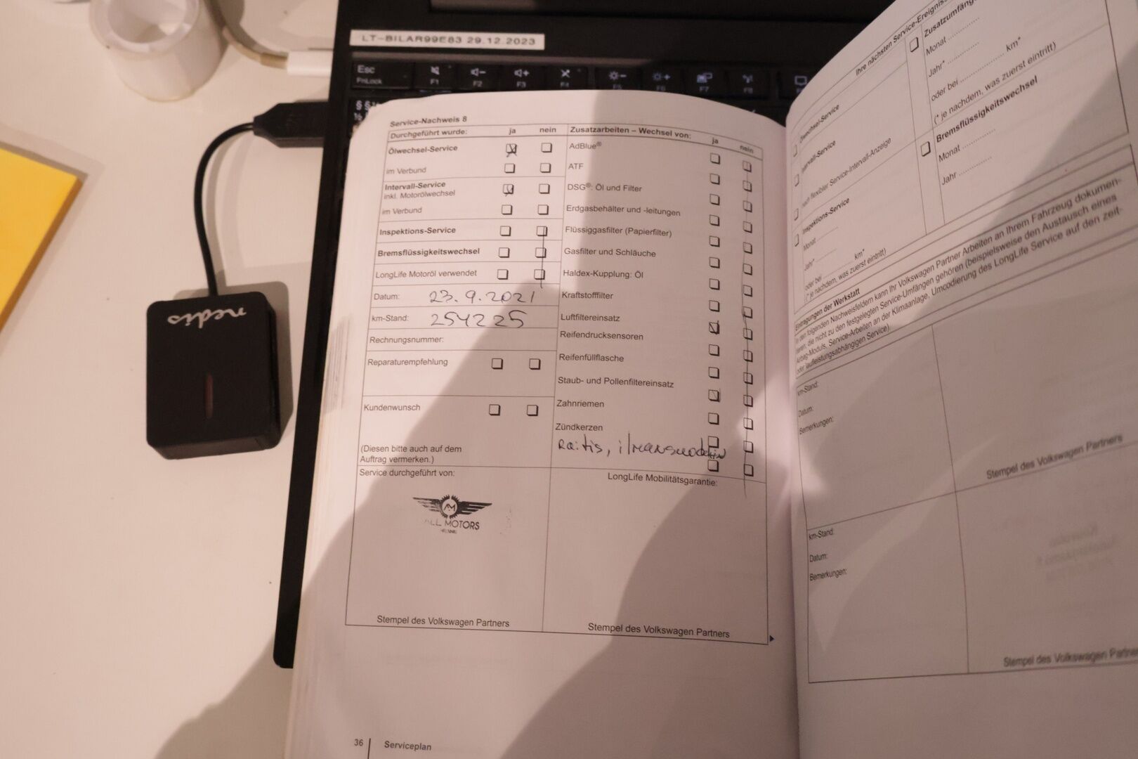 Volkswagen Passat 2011 4Motion  - YritysOutlet - Myydään vain yrityksille