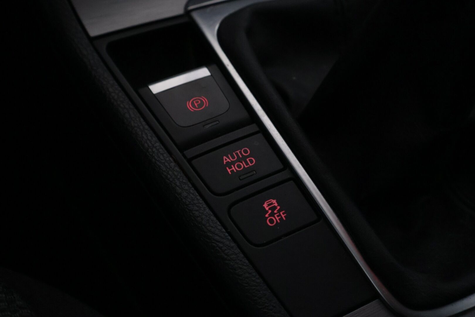 Volkswagen Passat 2011 4Motion  - YritysOutlet - Myydään vain yrityksille