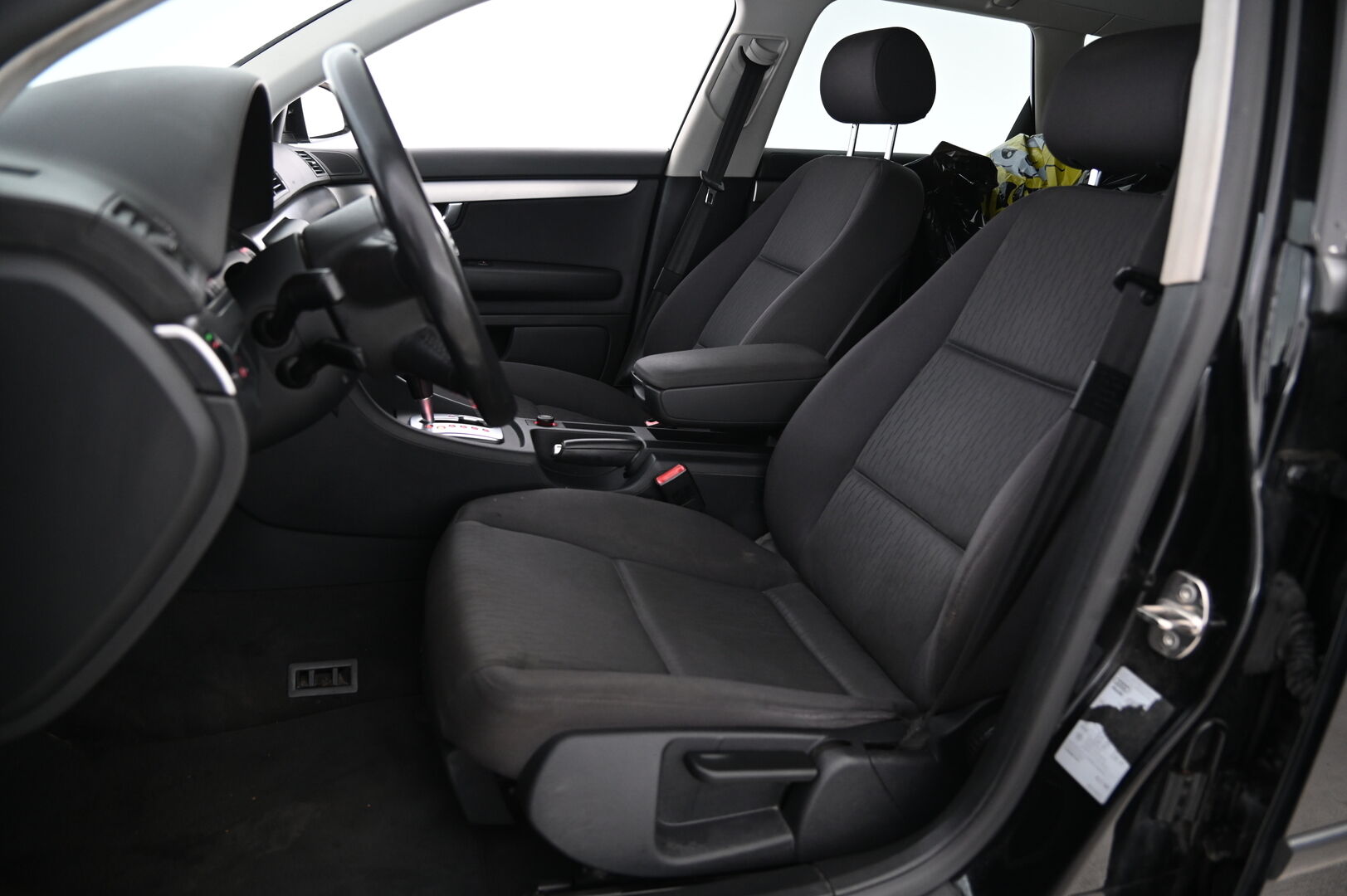 Audi A4 2006 A4 AVANT 1.8T Aut.*YritysOutlet- Myydään vain yrityksille / Suomi-Auto / Vakkari / Lohko* - *YritysOutlet - Myydään vain yrityksille / 2X Renkaat Hihna vaihdettu 206tkm / Seuraava katsastus 02/2026*