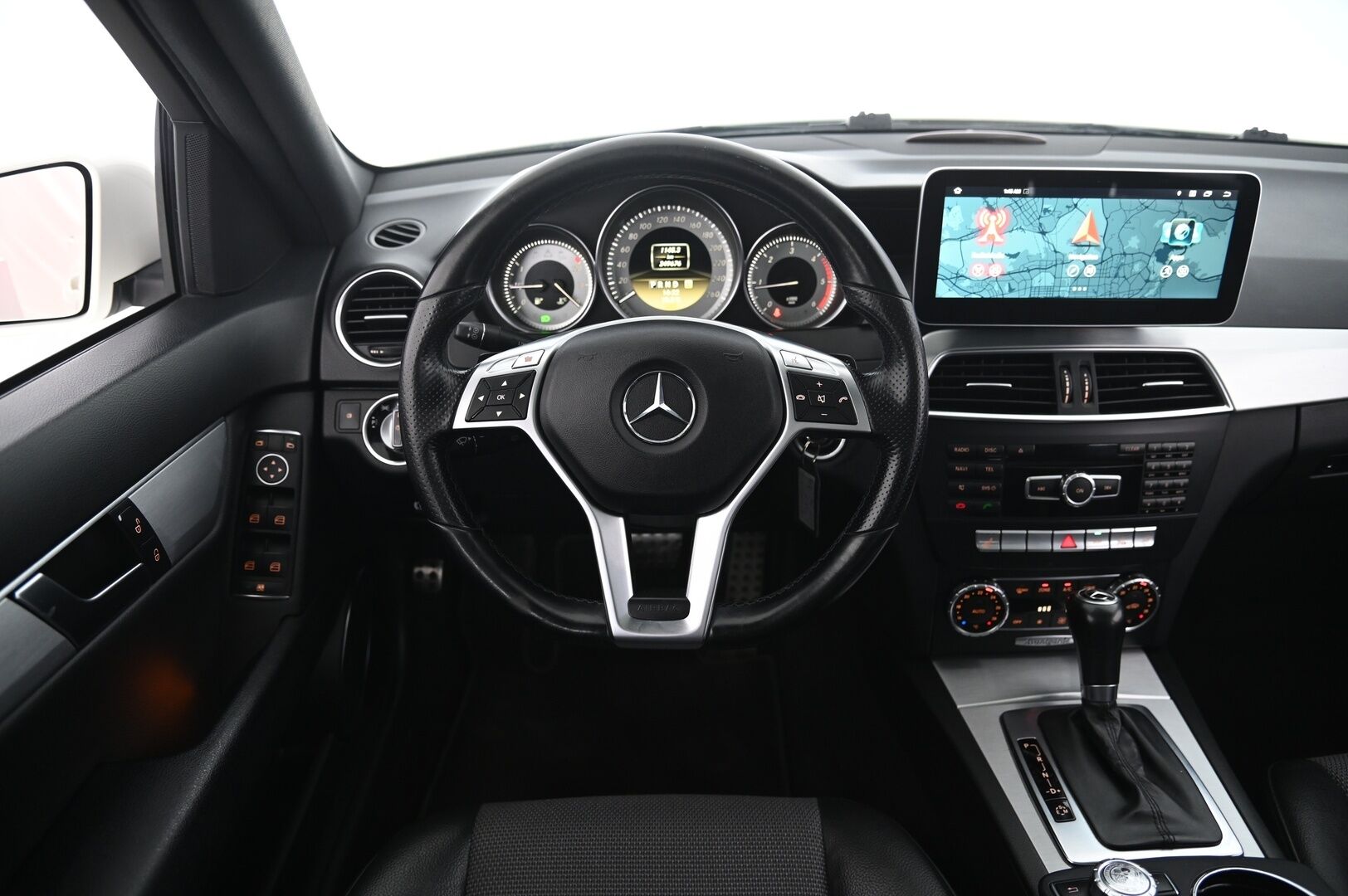 Mercedes-Benz C 2011 220 CDI Premium Business AMG-Styling - | Panorama | Koukku | IHC | Vakkari | Lohko | 2x vanteet |