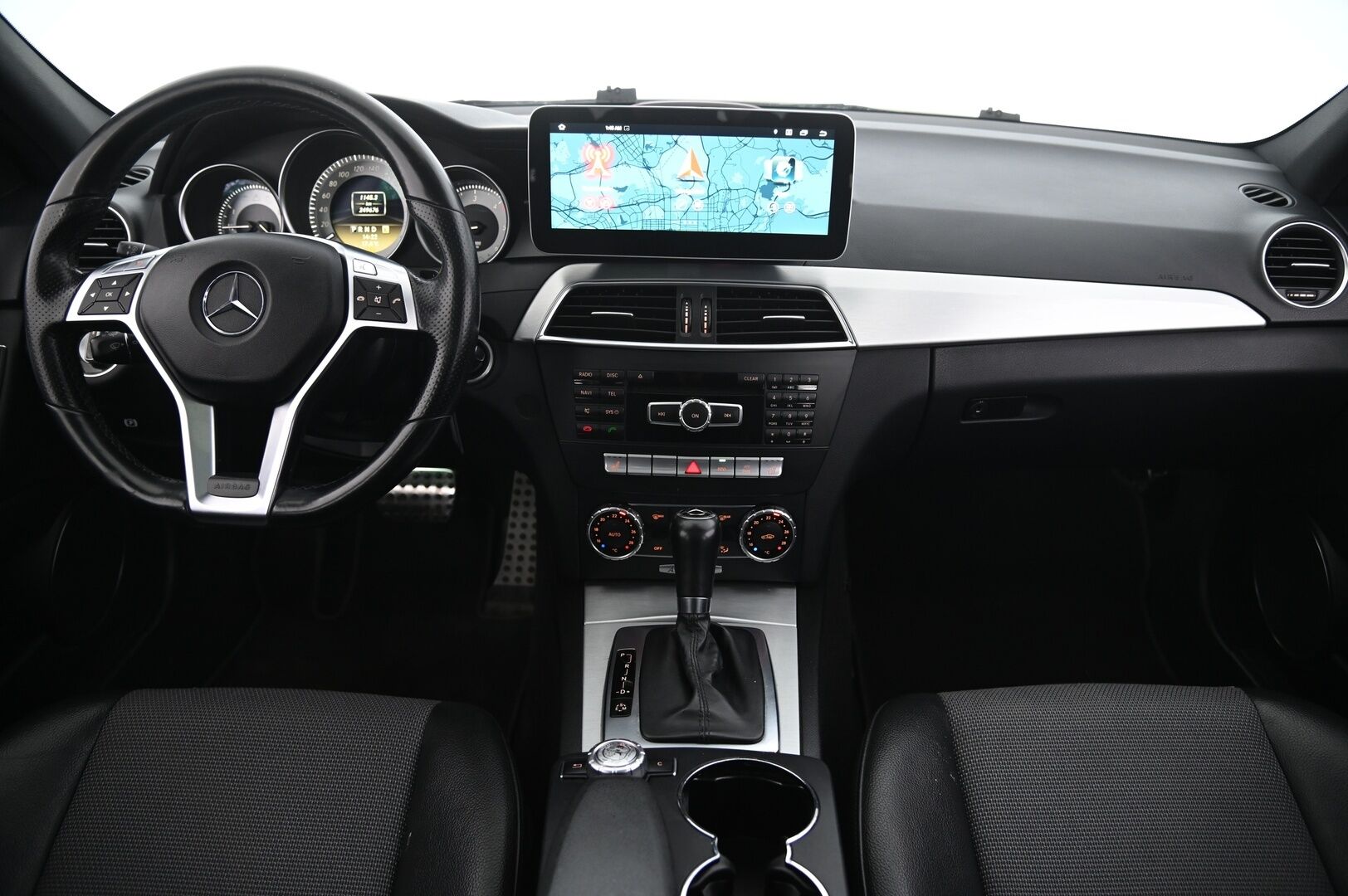 Mercedes-Benz C 2011 220 CDI Premium Business AMG-Styling - | Panorama | Koukku | IHC | Vakkari | Lohko | 2x vanteet |
