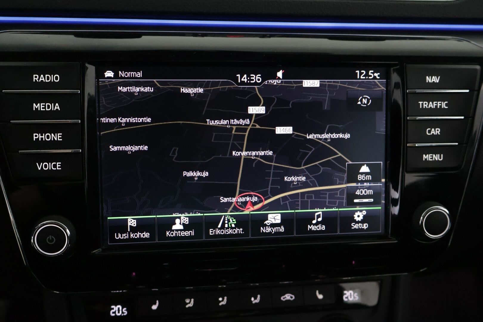 Skoda Superb 2017 1,4 TSI ACT Elegance DSG Autom. - Suomi-auto | ACC | Vetokoukku | Muistipenkki | Sähkökontti | Canton | Tutkat | Keyless | Webasto | Juuri huollettu! 