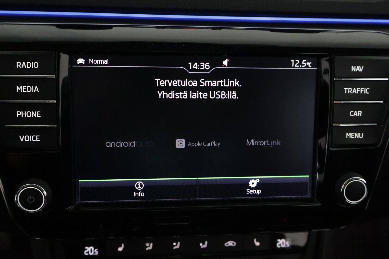 Skoda Superb 2017 1,4 TSI ACT Elegance DSG Autom. - Suomi-auto | ACC | Vetokoukku | Muistipenkki | Sähkökontti | Canton | Tutkat | Keyless | Webasto | Juuri huollettu! 