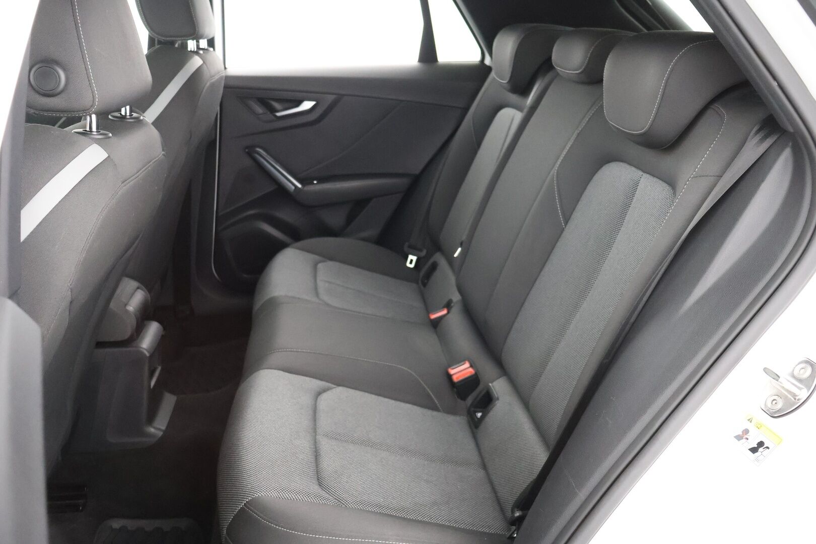 Audi Q2 2017 Business Sport 2,0 TDI 140 kW quattro S tronic - ACC | Koukku | LED | Sport-paketti | Lohkolämmitin | Adapt. Vakkari |