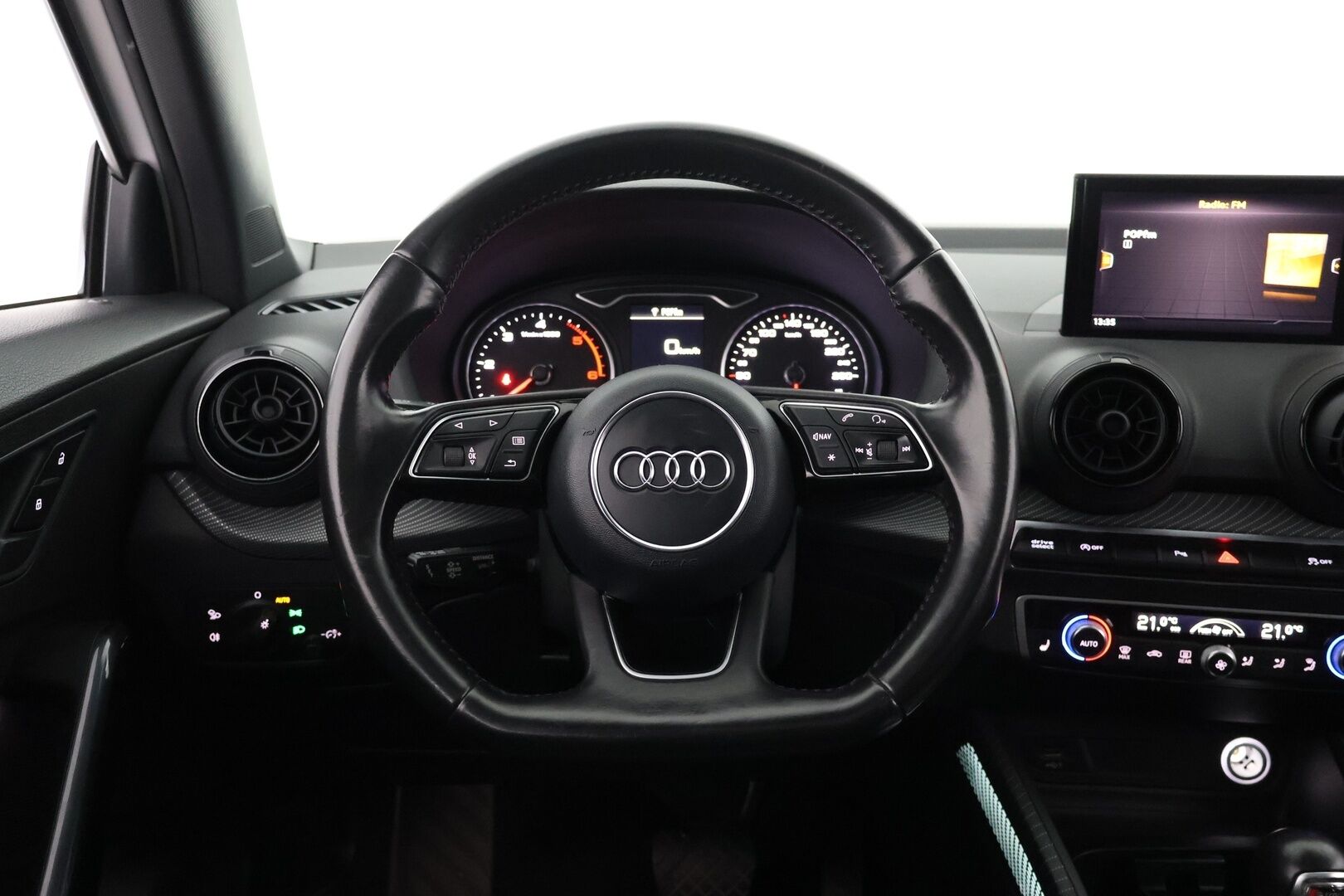Audi Q2 2017 Business Sport 2,0 TDI 140 kW quattro S tronic - ACC | Koukku | LED | Sport-paketti | Lohkolämmitin | Adapt. Vakkari |