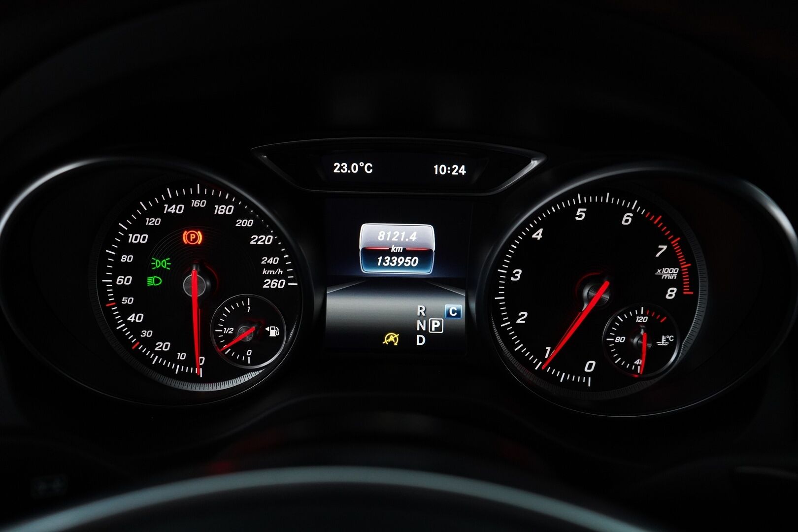 Mercedes-Benz CLA 2017 180 A Shooting Brake Business AMG *Kamera / Lohkolämmitin / Vakkari / Urheiluistuimet / Tutkat / KeylessGo* - Suomi-auto / Viimeisin huolto 124tkm / Kahdet Mersun Vanteet
