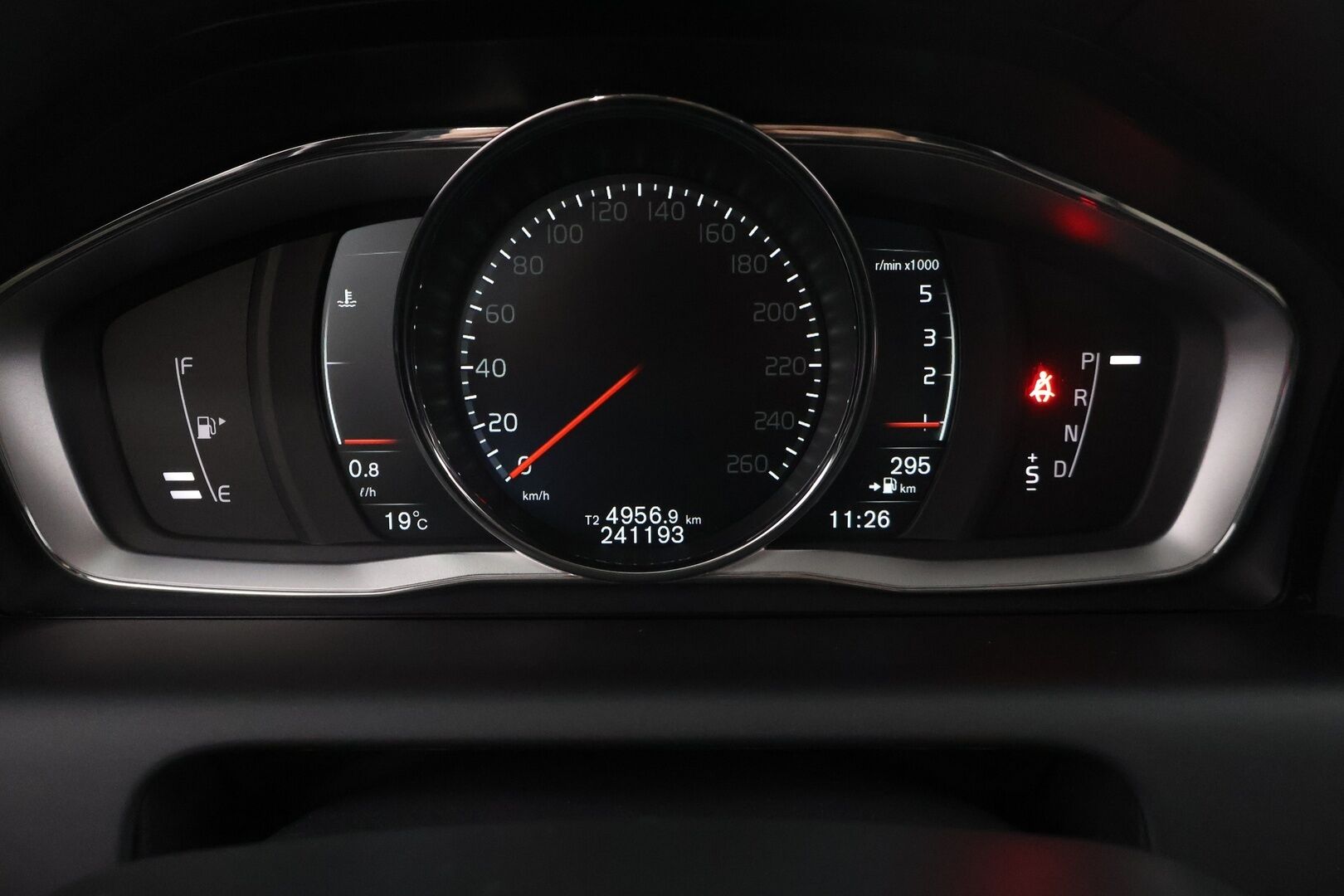 Volvo XC60 2016 D4 Business Classic Summum aut - Hihna tehty 3/2026 / Vakkari / Webasto / Kamera & Tutkat / Sähkökontti / KeyLess / Nahat / Volvo On Call